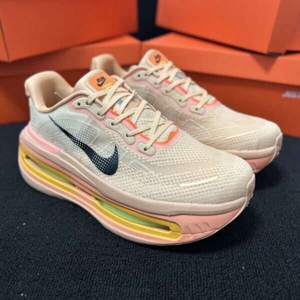 Nike Vomero Premium Running Shoes, Comfortable, Shock Absorbing and Anti-slip, Low-top Style - Image 4
