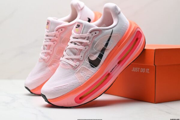 Nike Vomero Premium Running Shoes, Comfortable, Shock Absorbing and Anti-slip, Low-top Style
