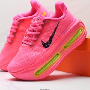 Nike Vomero Premium Running Shoes, Comfortable, Shock Absorbing and Anti-slip, Low-top Style