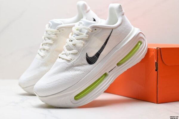 Nike Vomero Premium Running Shoes, Comfortable, Shock Absorbing and Anti-slip, Low-top Style
