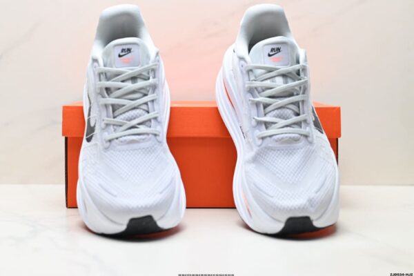 Nike Vomero Premium Running Shoes, Comfortable, Shock Absorbing and Anti-slip, Low-top Style - Image 5