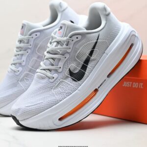 Nike Vomero Premium Running Shoes, Comfortable, Shock Absorbing and Anti-slip, Low-top Style