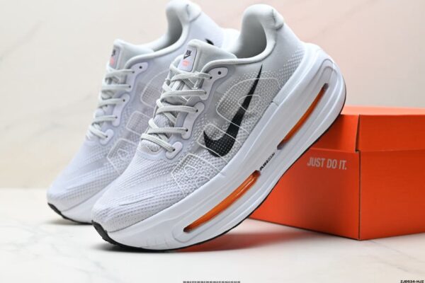 Nike Vomero Premium Running Shoes, Comfortable, Shock Absorbing and Anti-slip, Low-top Style