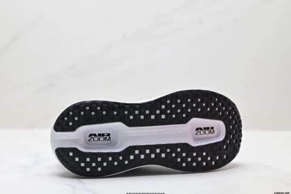 Nike Vomero Premium Running Shoes, Comfortable, Shock Absorbing and Anti-slip, Low-top Style - Image 7