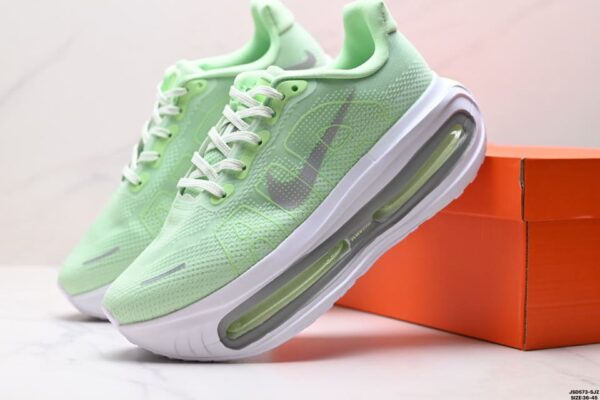 Nike Vomero Premium Running Shoes, Comfortable, Shock Absorbing and Anti-slip, Low-top Style