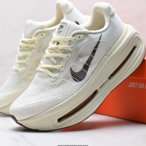 Nike Vomero Premium Running Shoes, Comfortable, Shock Absorbing and Anti-slip, Low-top Style
