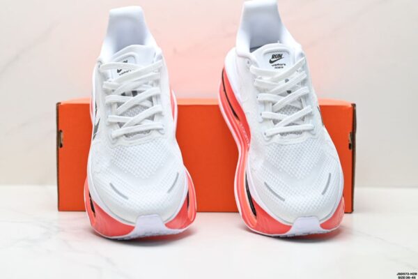 Nike Vomero Premium Running Shoes, Comfortable, Shock Absorbing and Anti-slip, Low-top Style - Image 5