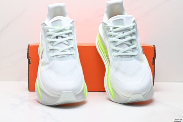 Nike Vomero Premium Running Shoes, Comfortable, Shock Absorbing and Anti-slip, Low-top Style - Image 5