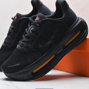 Nike Vomero Premium Running Shoes, Comfortable, Shock Absorbing and Anti-slip, Low-top Style